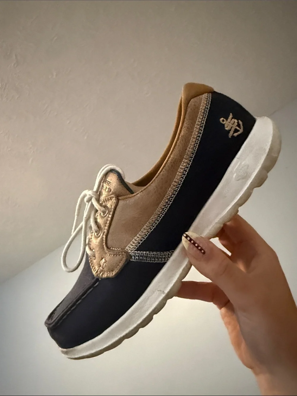 Skechers casual boat